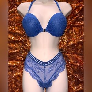 Victoria’s Secret Blue 34b (M) lace 2pc set